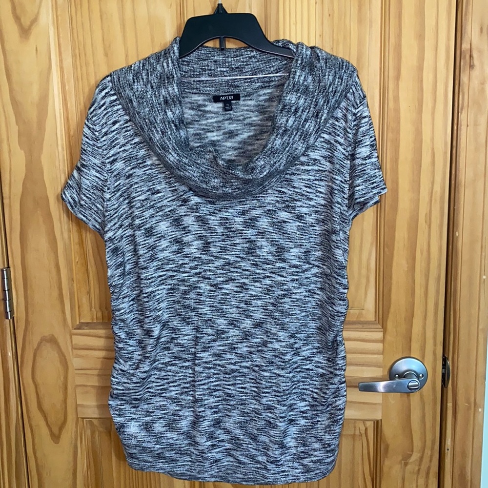 Apt 9 Women’s cowl neck shirt sleeve shirt